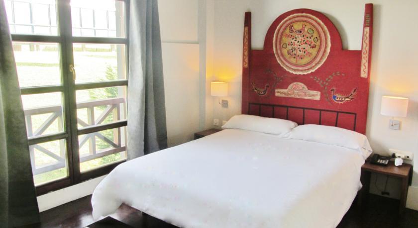 Hotel The Park Derio