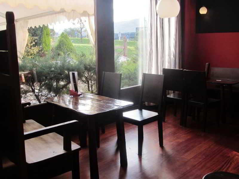 Hotel The Park Derio