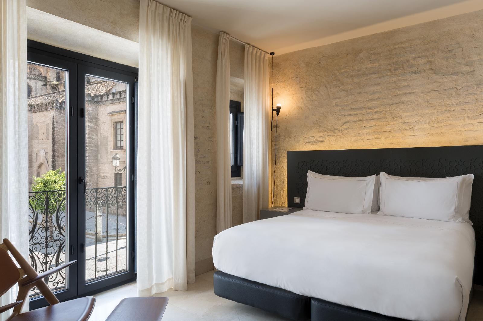EME Catedral Mercer  Hotel