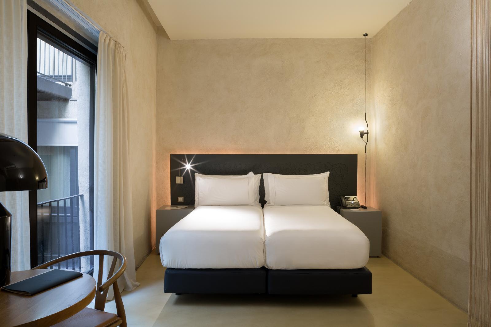 EME Catedral Mercer  Hotel