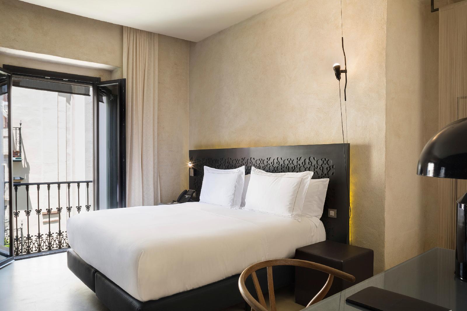 EME Catedral Mercer  Hotel