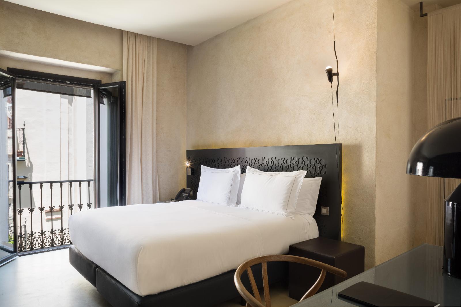 EME Catedral Mercer  Hotel