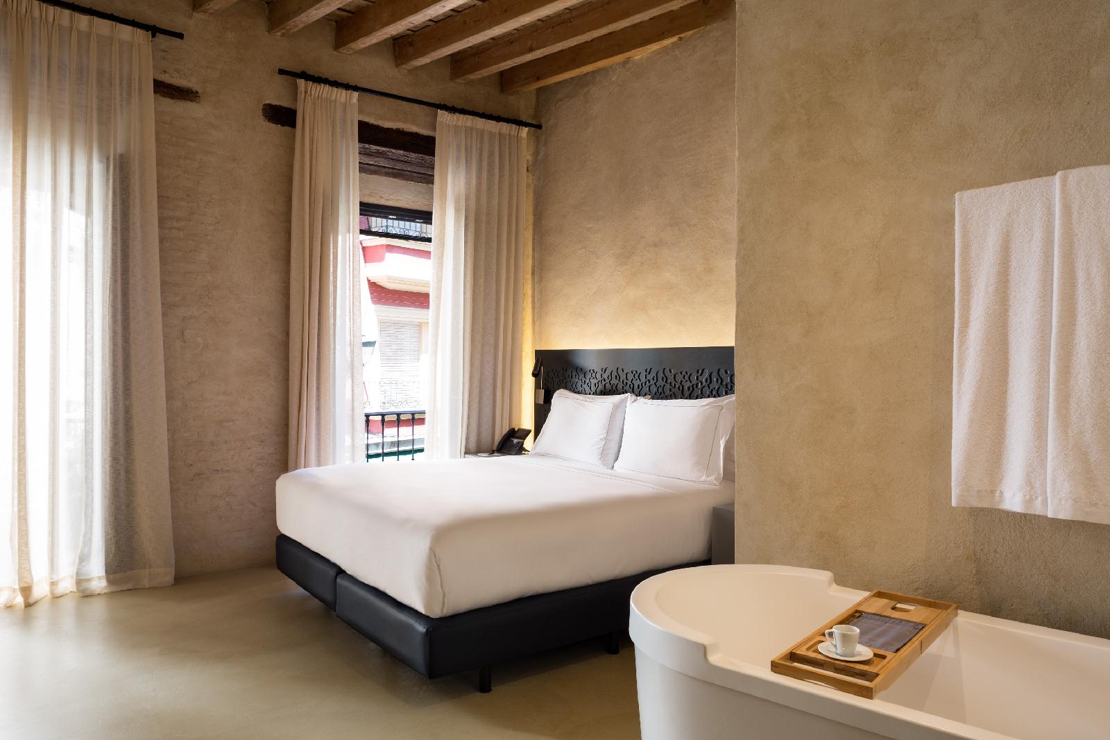 EME Catedral Mercer  Hotel