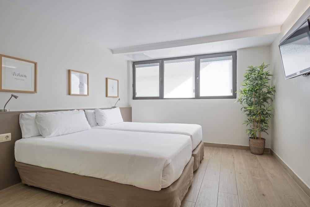 Aparthotel BCN Montjuic