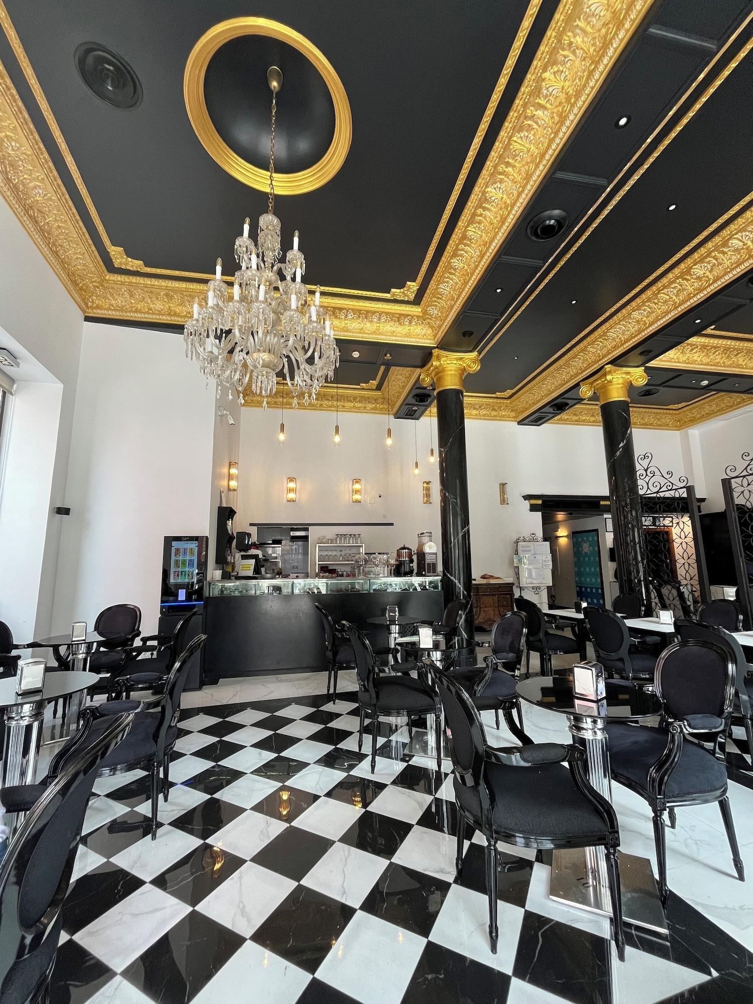 Adriano Hotel Boutique Sevilla