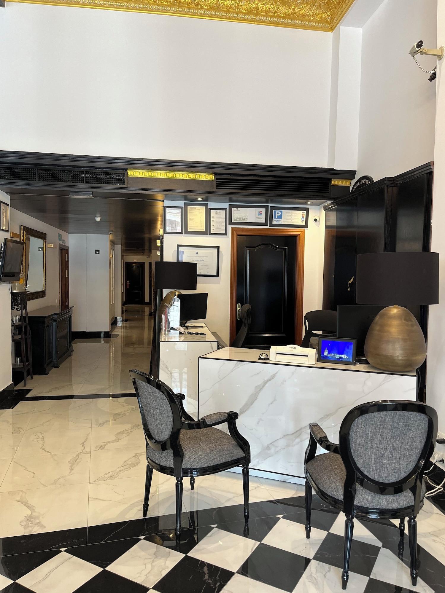 Adriano Hotel Boutique Sevilla