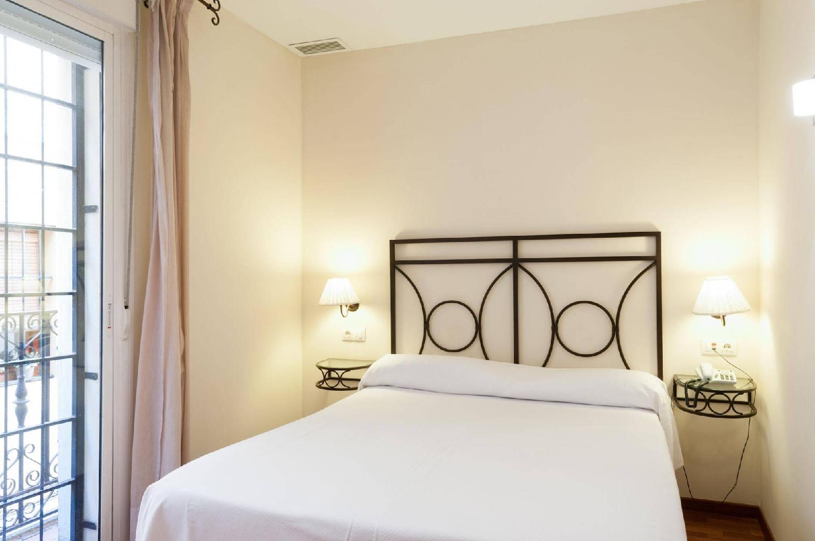 Hotel Murillo Reinoso