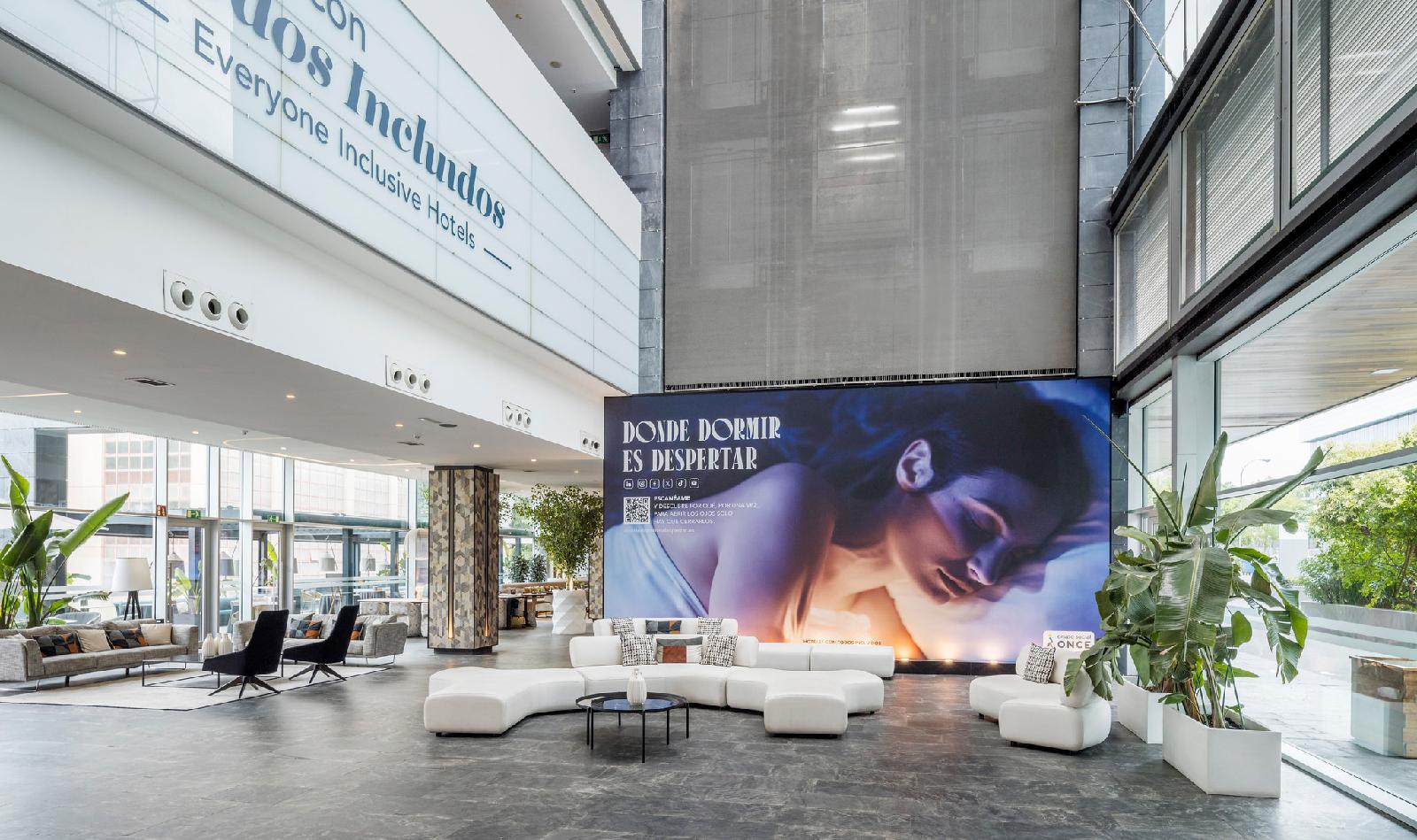 Hotel Ilunion Atrium