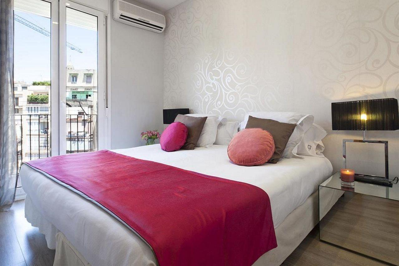 Grandom Suites