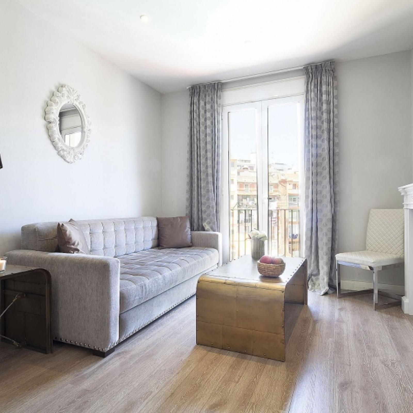Grandom Suites