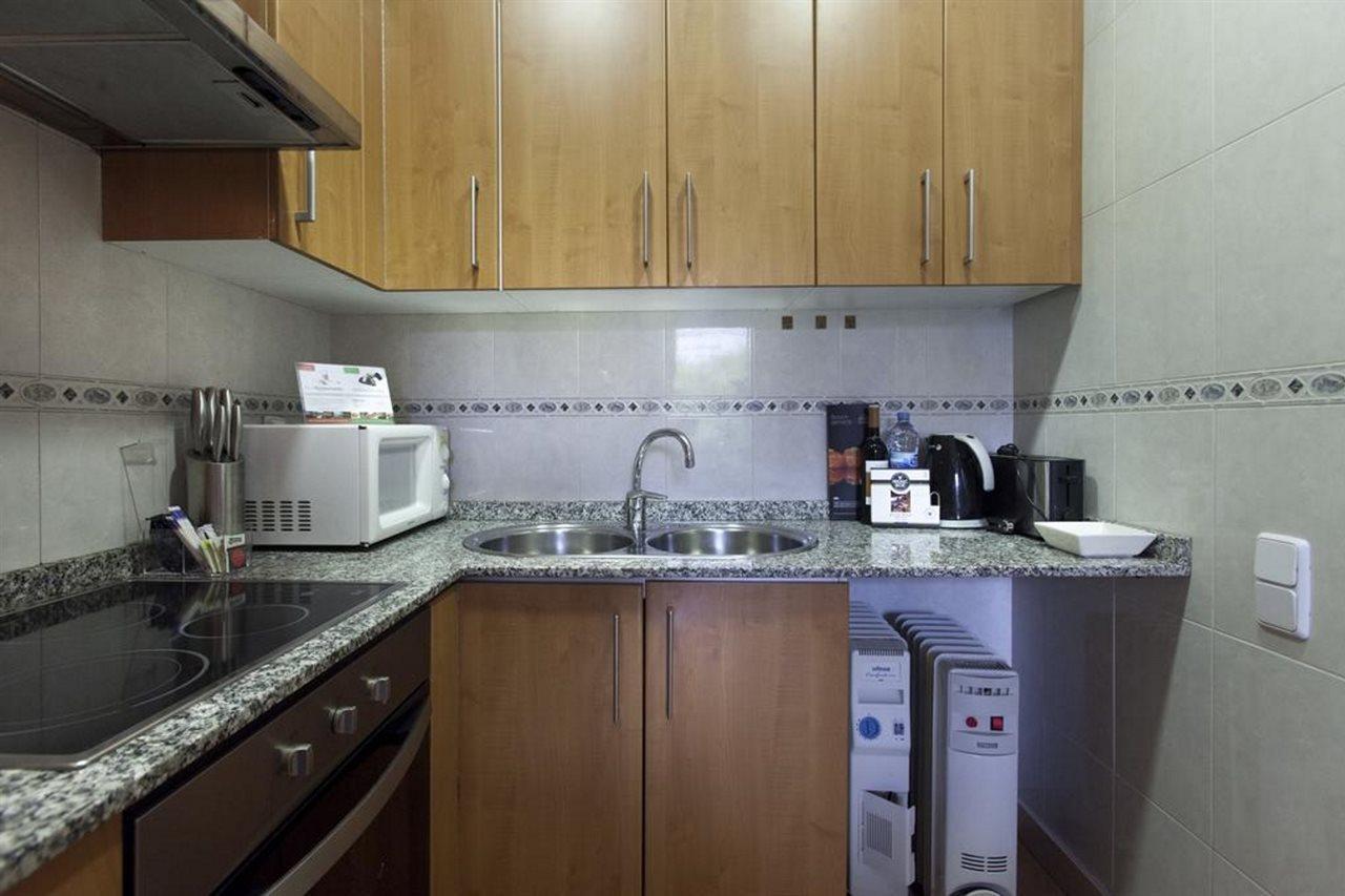 Grandom Suites