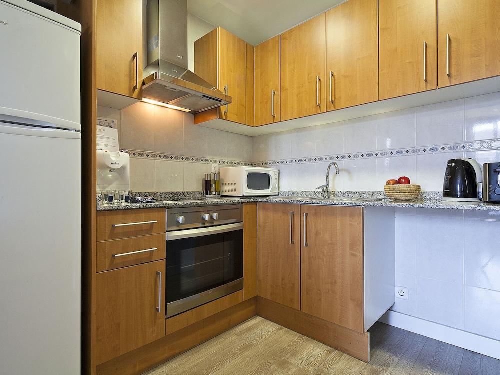Grandom Suites