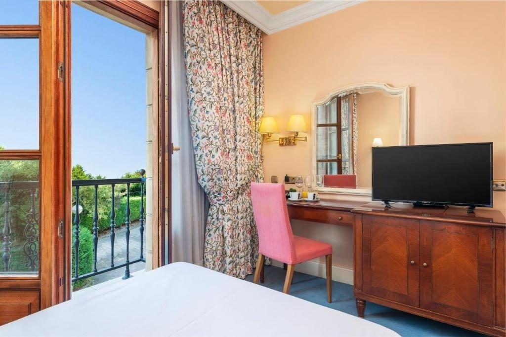Hospedium Hotel Blu Sondika