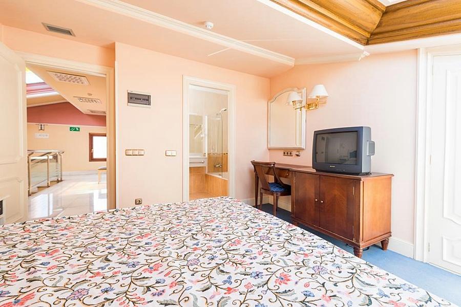 Hospedium Hotel Blu Sondika