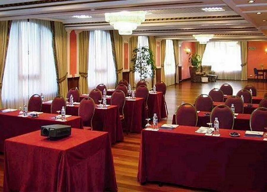 Hospedium Hotel Blu Sondika
