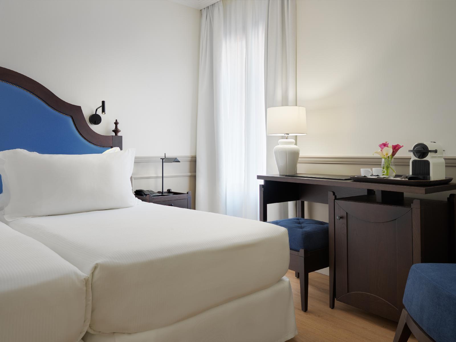 H10 Corregidor Boutique Hotel