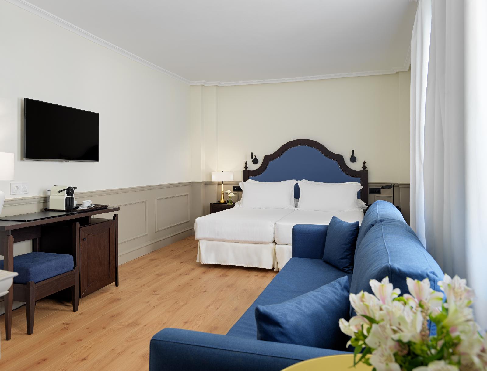 H10 Corregidor Boutique Hotel