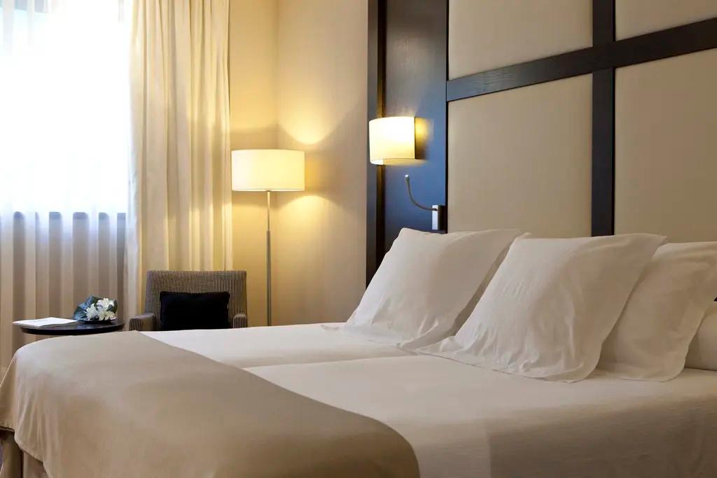 Hotel Maydrit Airport