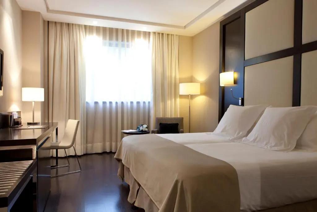 Hotel Maydrit Airport