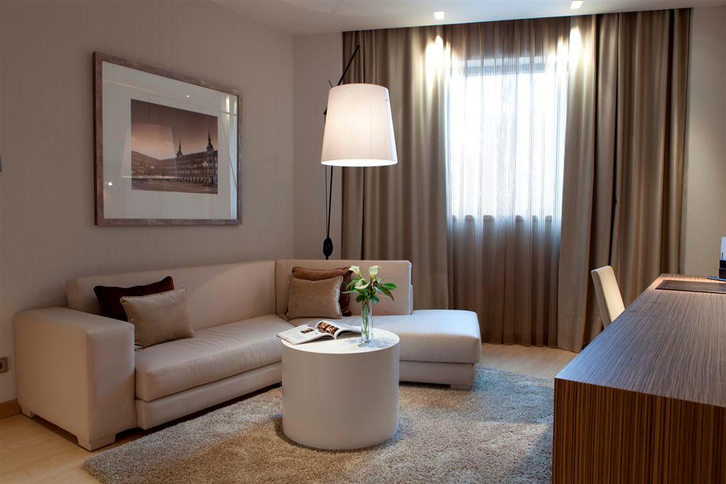 Hotel Maydrit Airport