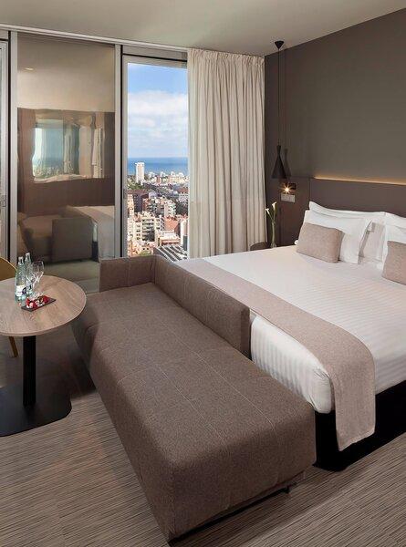 Meliá Barcelona Sky