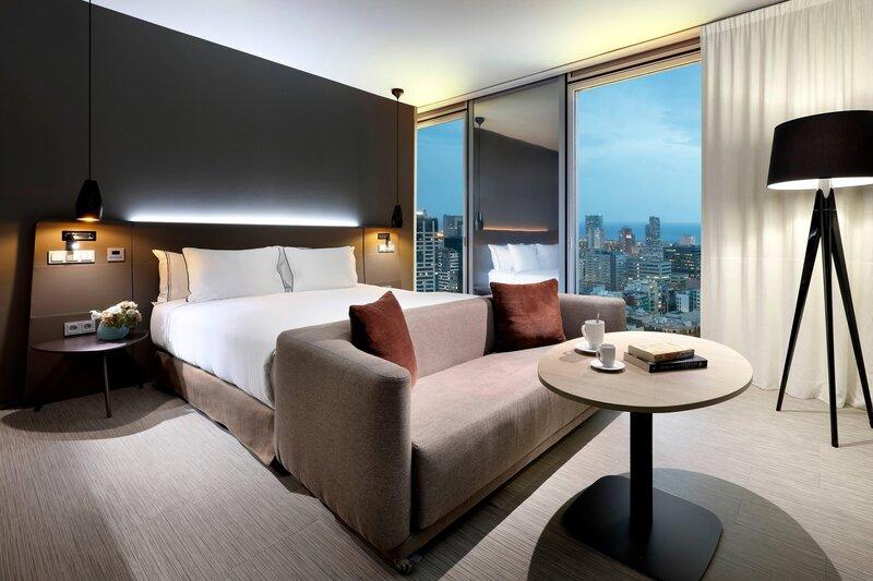 Meliá Barcelona Sky