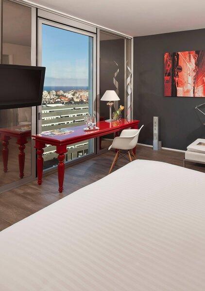 Meliá Barcelona Sky