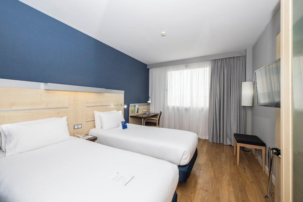 Holiday Inn Express Barcelona City 22@, An Ihg Hotel