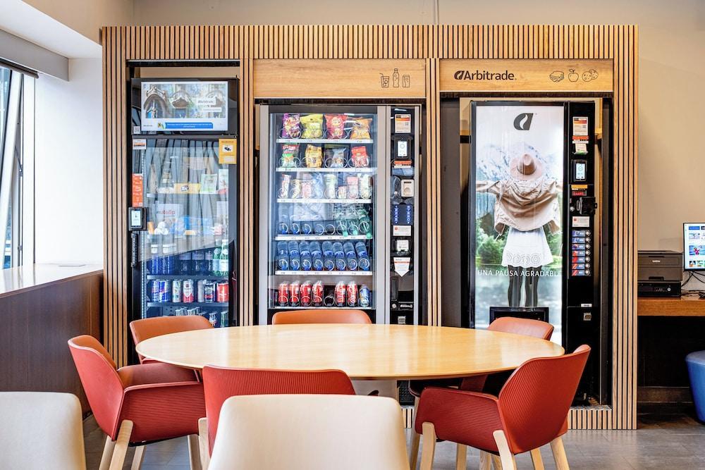 Holiday Inn Express Barcelona City 22@, An Ihg Hotel
