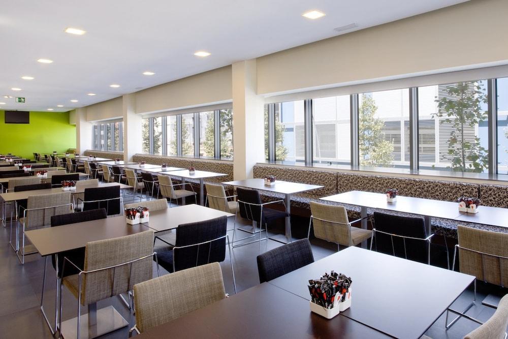 Holiday Inn Express Barcelona City 22@, An Ihg Hotel
