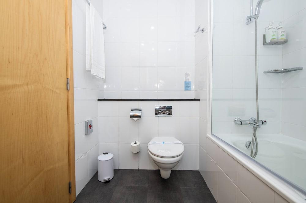 Holiday Inn Express Barcelona City 22@, An Ihg Hotel