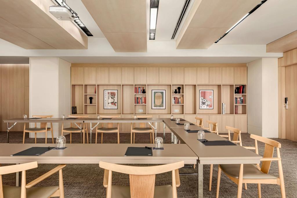 Ac Hotel Sants By Marriott