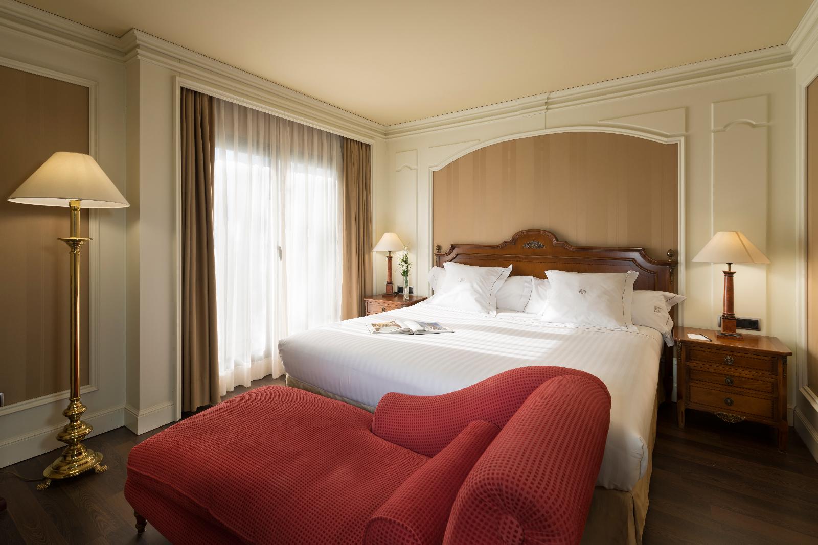 Hotel Sevilla Center
