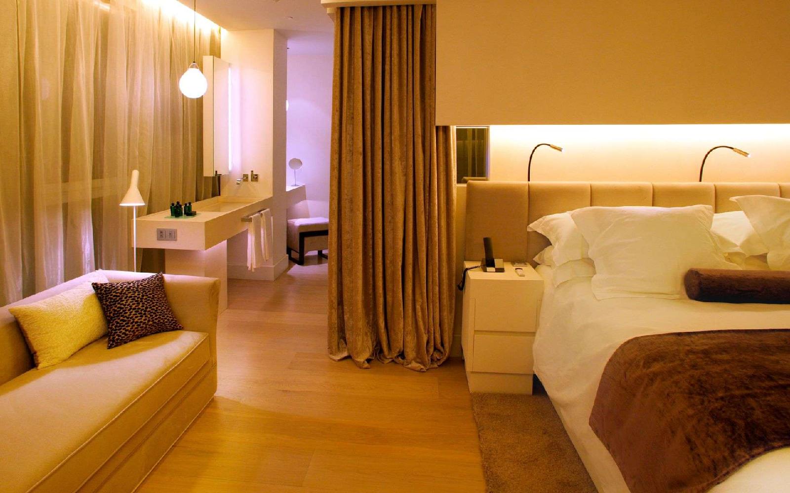 Abac Restaurant & Hotel