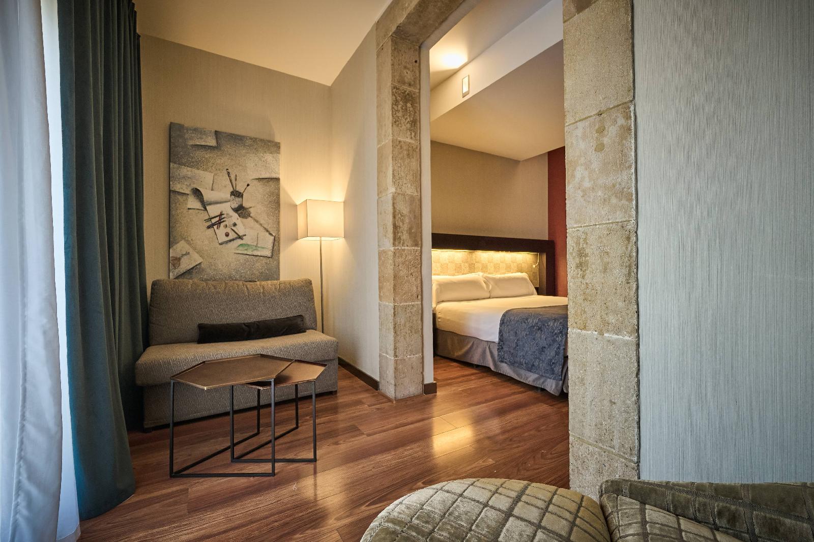 Hotel Catalonia Port