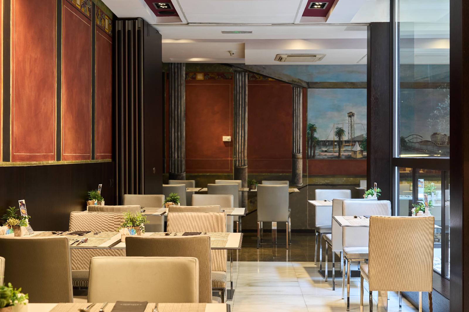 Hotel Catalonia Port