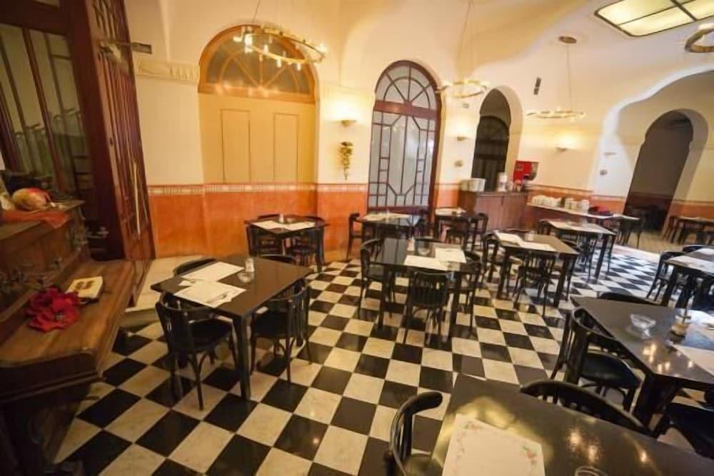 Hotel Peninsular