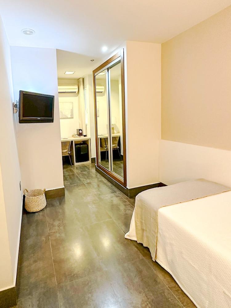 El Coso Hotel