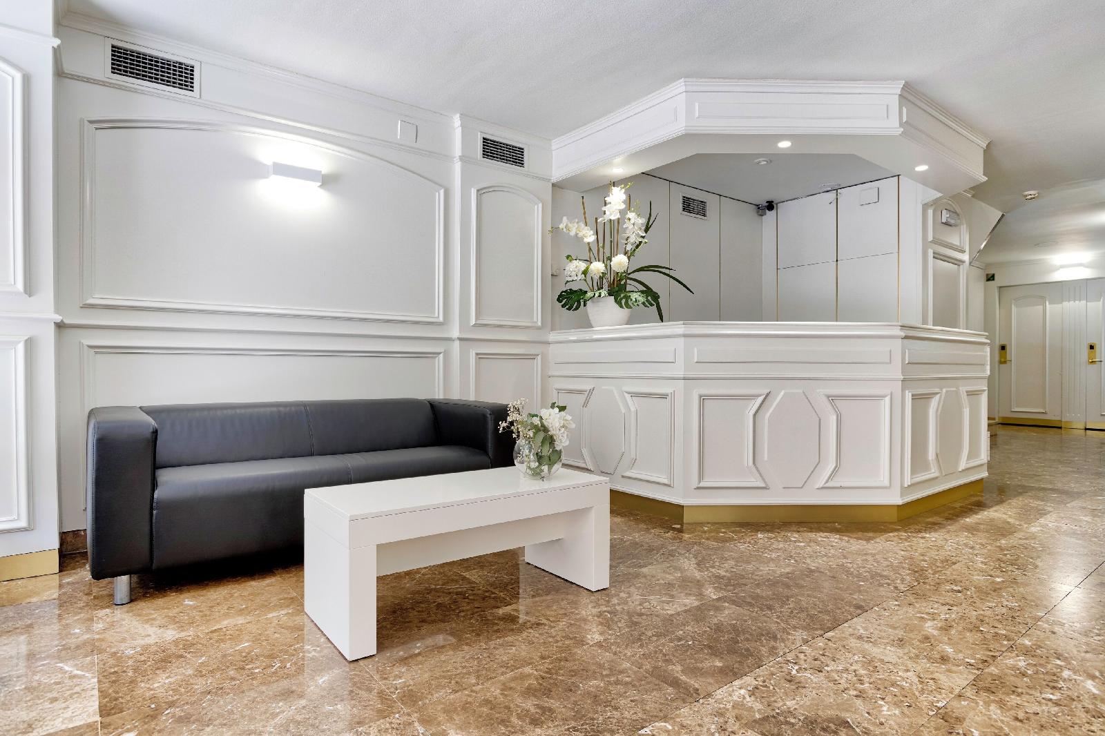 Bonanova Suite Hotel