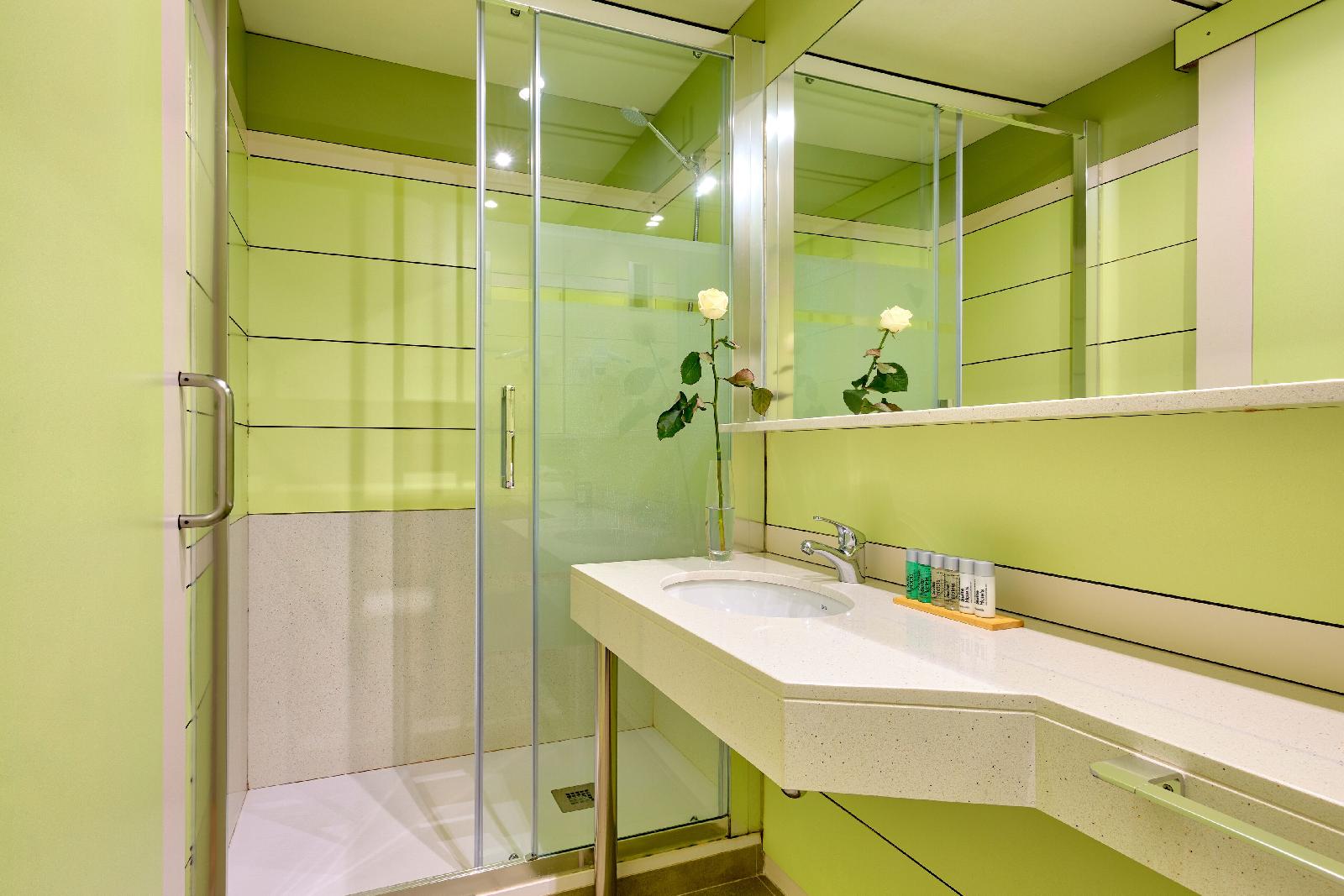 Bonanova Suite Hotel