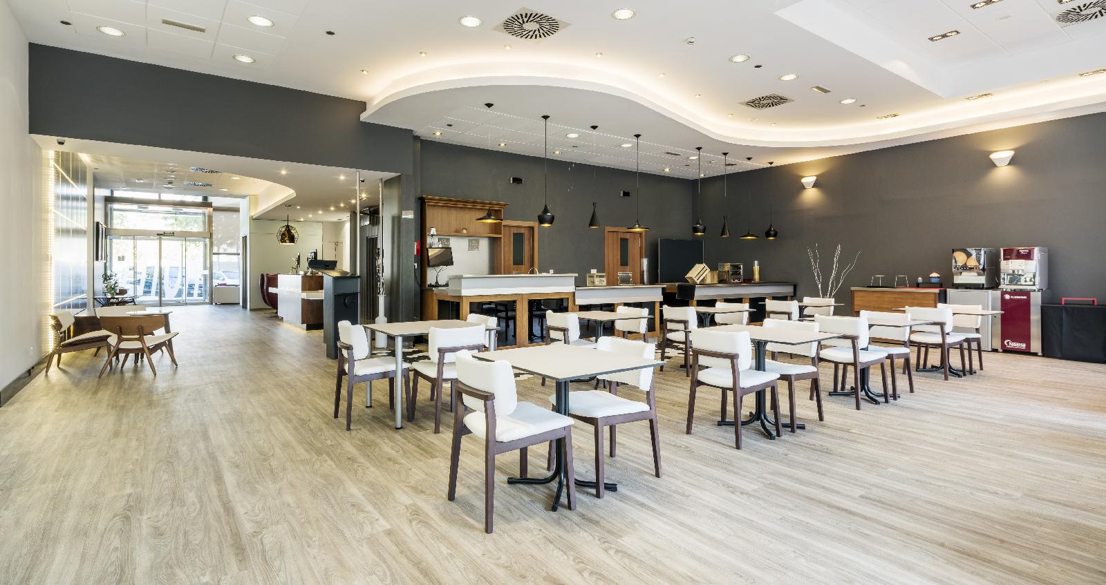 Hotel Ilunion Valencia 3