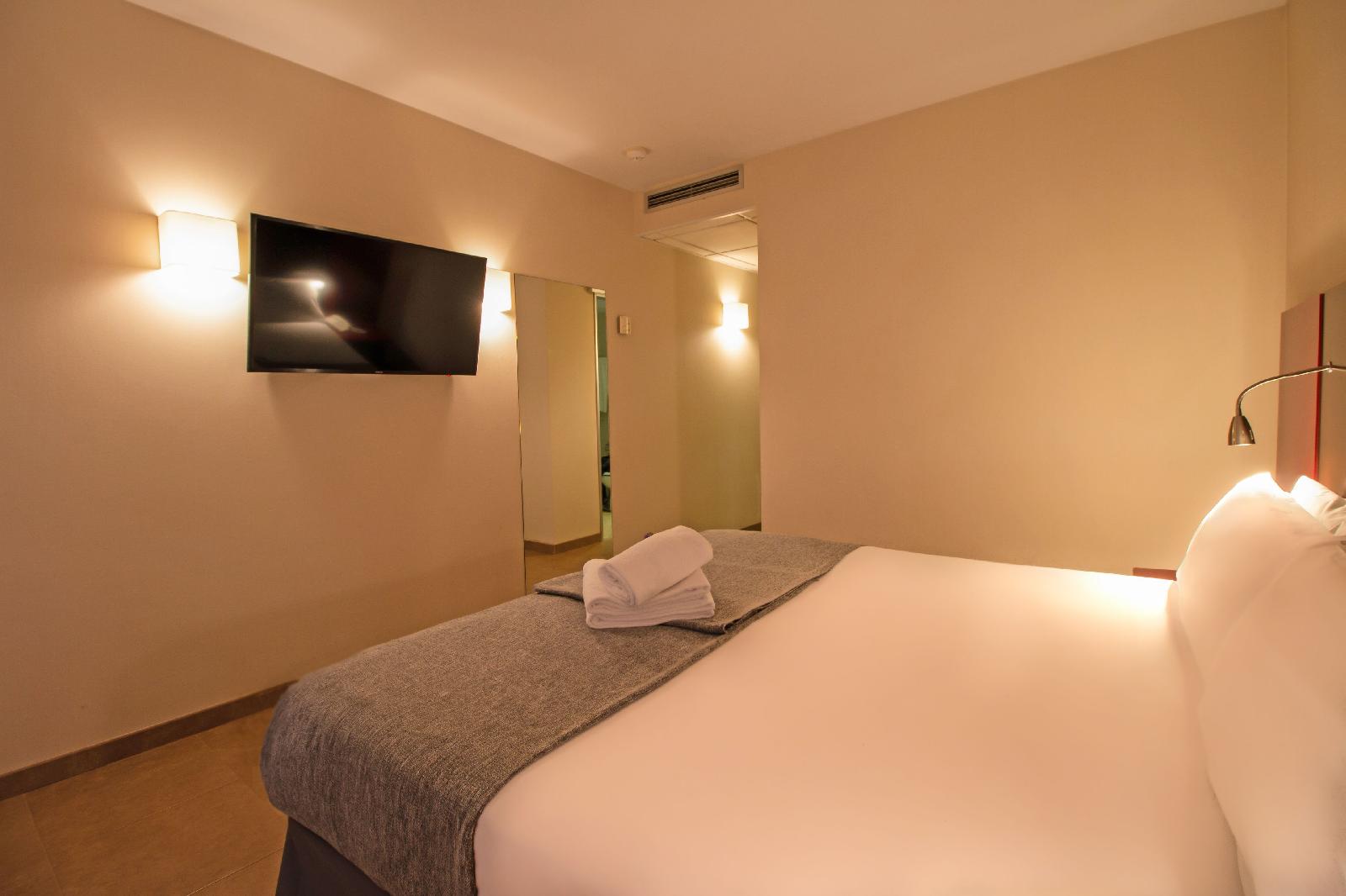 Sm Hotel Teatre Auditori