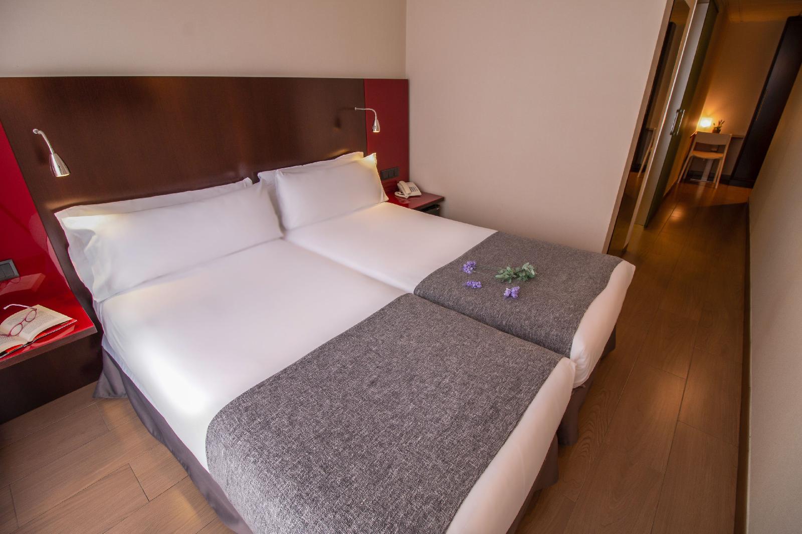 Sm Hotel Teatre Auditori