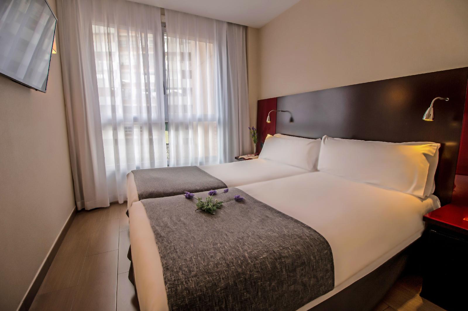 Sm Hotel Teatre Auditori