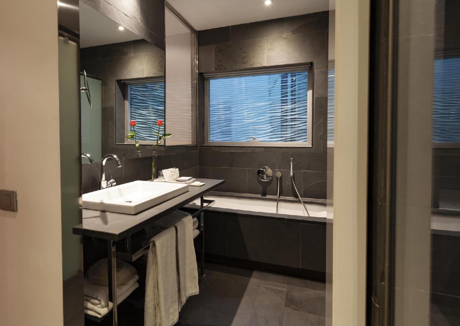 Suites Avenue