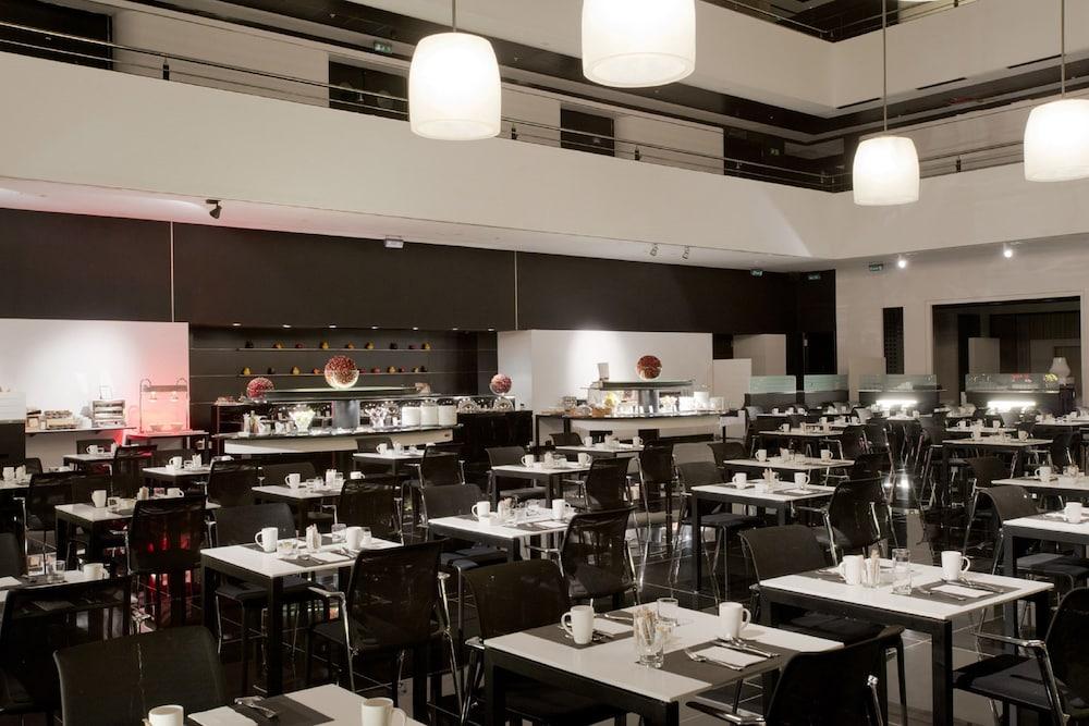 Hilton Madrid Airport