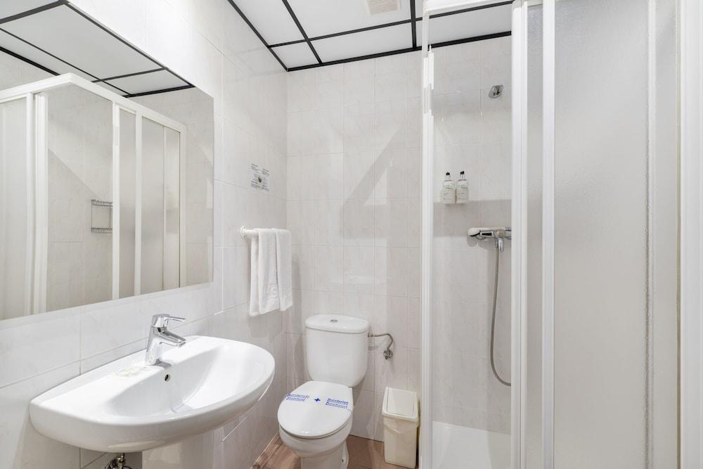 Hostal Ballesta