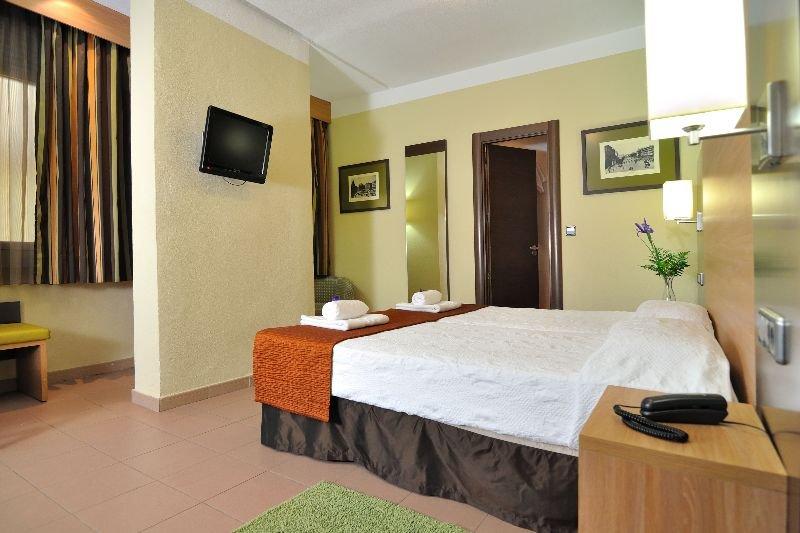Hostal Ballesta