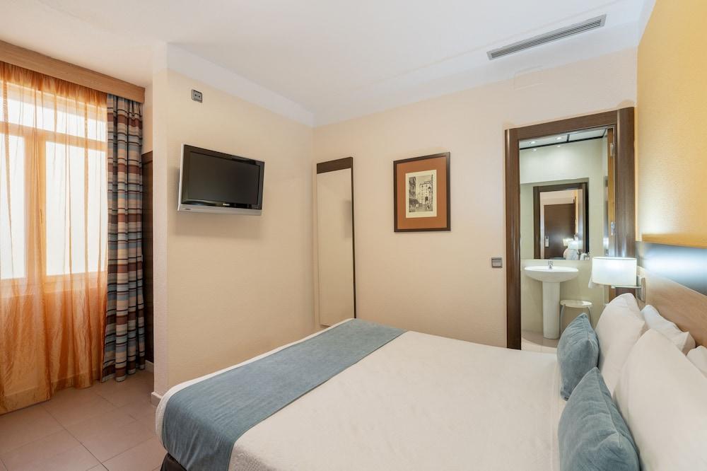 Hostal Ballesta