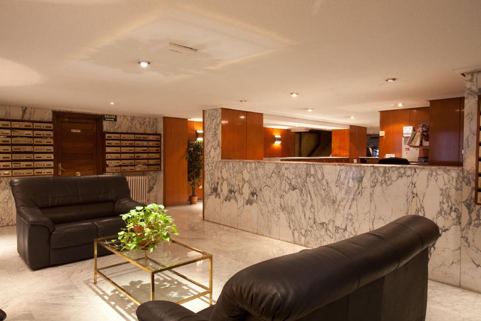 Apartamentos Goya 75